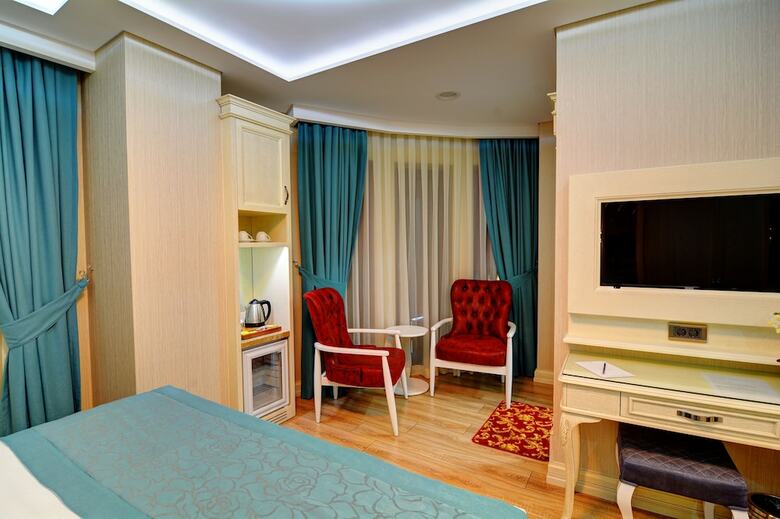 Novel Hotel
