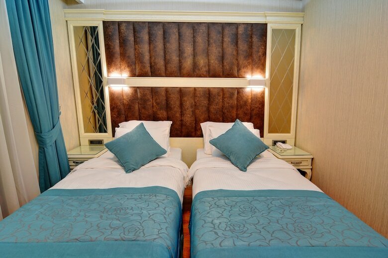 Novel Hotel