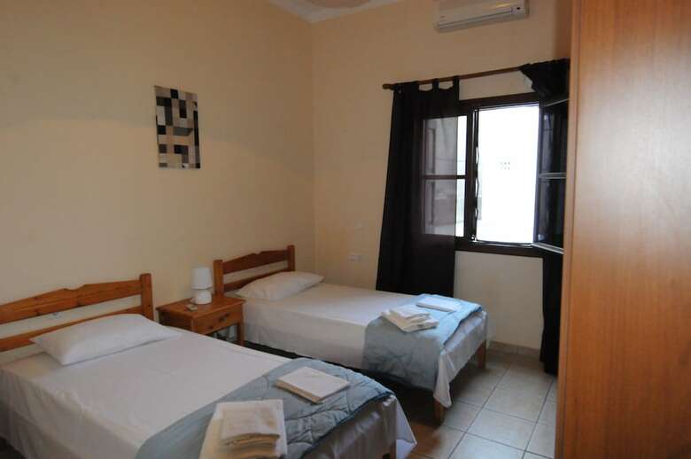 Apartamentos George
