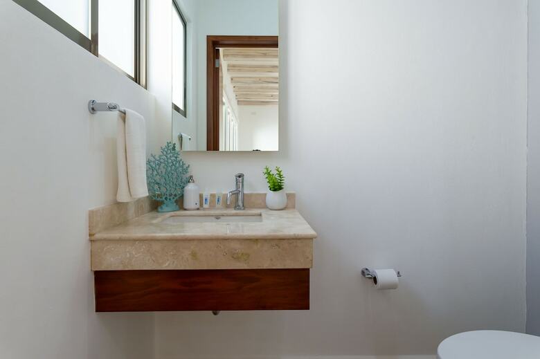 Luxury Residence With Pool And Hotel Amenities
