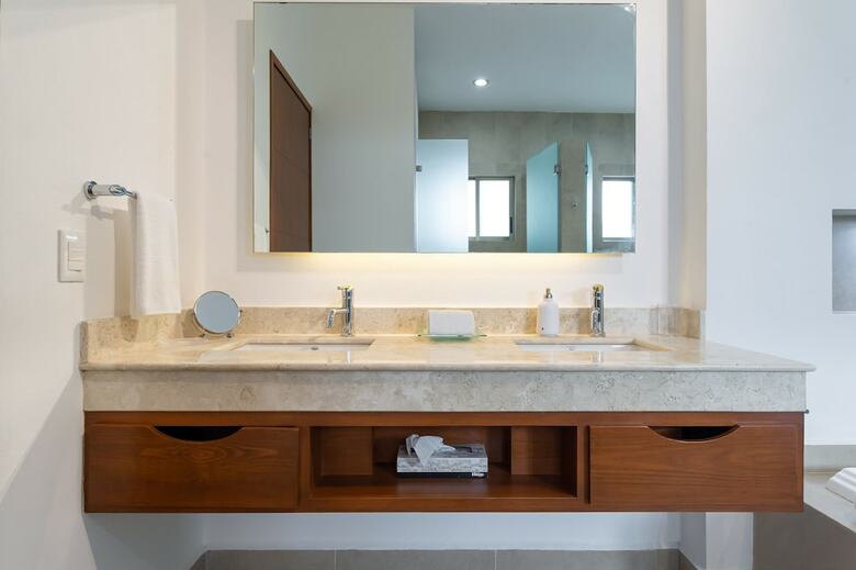 Luxury Residence With Pool And Hotel Amenities
