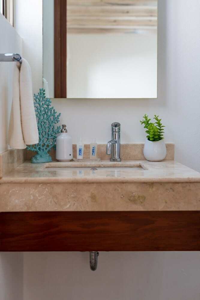 Luxury Residence With Pool And Hotel Amenities