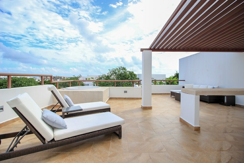 Apartamentos Jungle & Ocean View Penthouse By Olahola