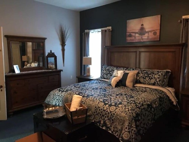 Evans Holly Grove Inn Bed And Breakfast