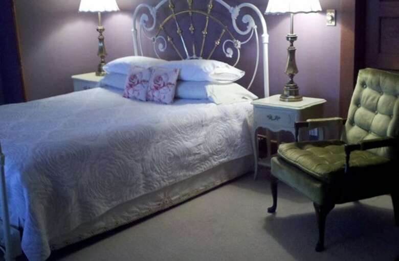 1922 Starkey House Bed & Breakfast Inn