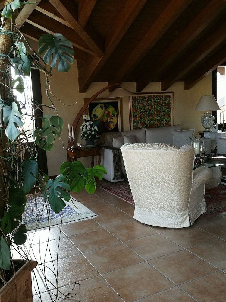 Bed & Breakfast Attico Di Maru