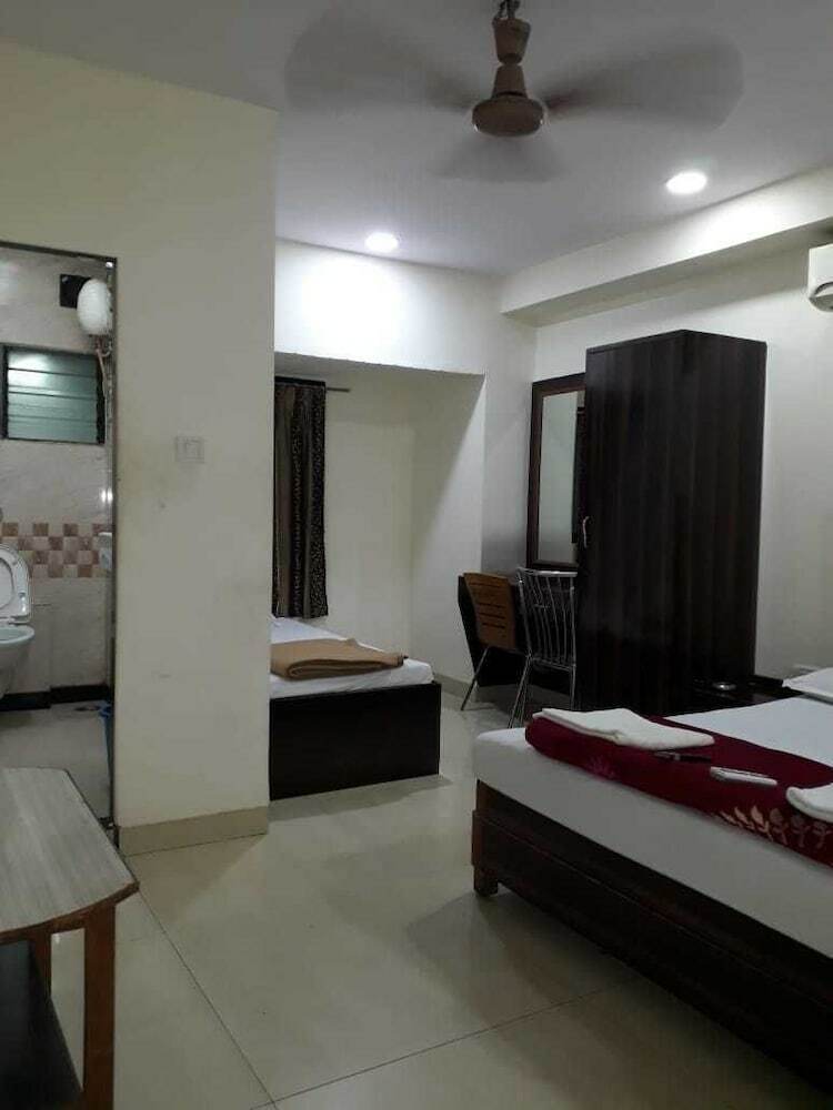 Hotel Swagatham Lodging