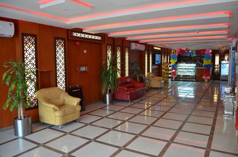 Apartamentos Bodor Al Sharq Suites