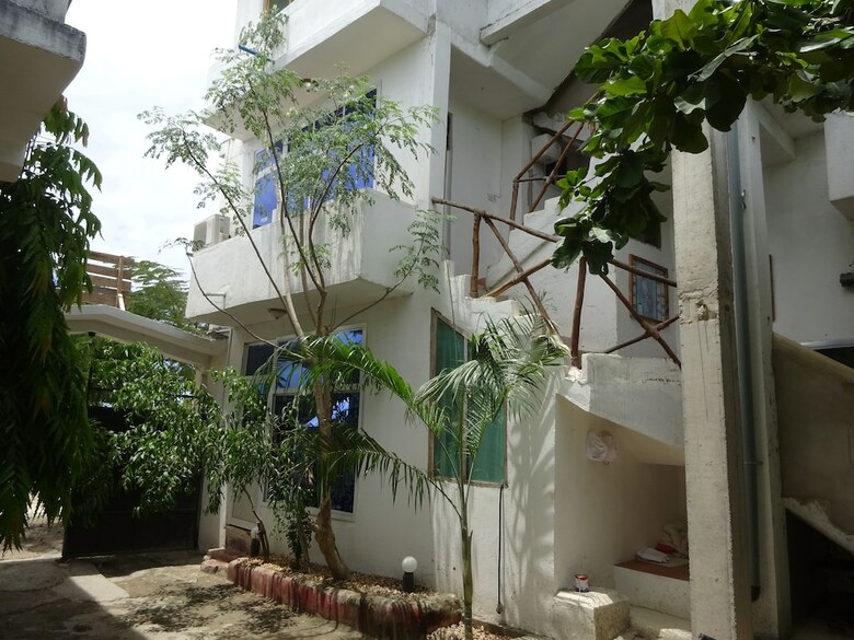 Hostal Homeland Swahili Lodge