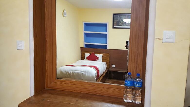 Hotel The Doors