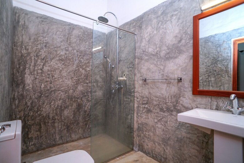 Hotel Oyo 382 Antique Ceylon Villa