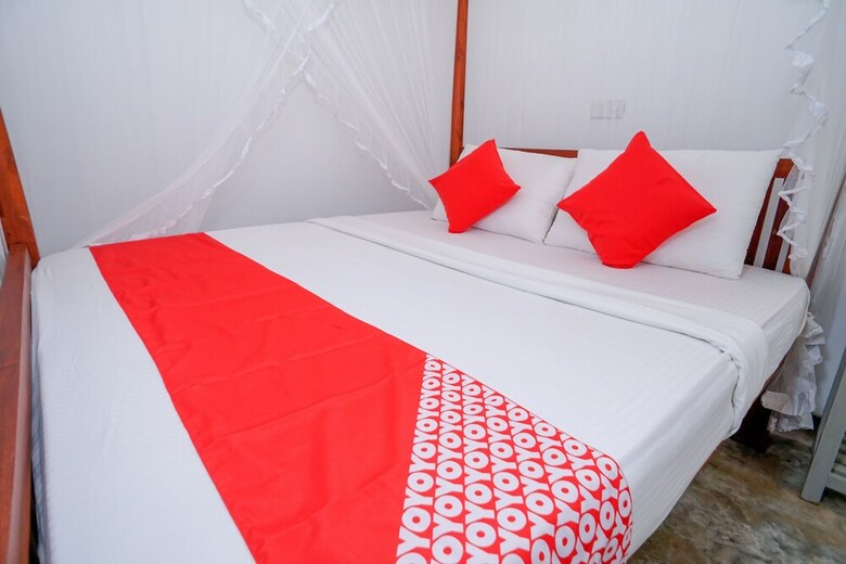 Hotel Oyo 382 Antique Ceylon Villa