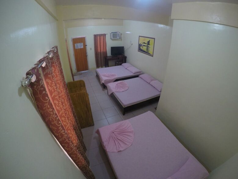 Hotel Buena Lynne's Resort Annex