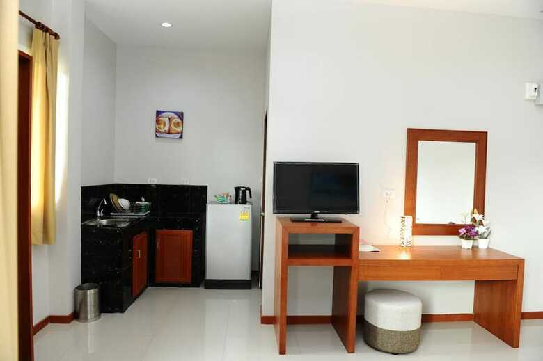 Hotel Maikhao Beach Residence