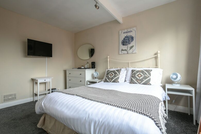 Bed & Breakfast Baytree Lodge