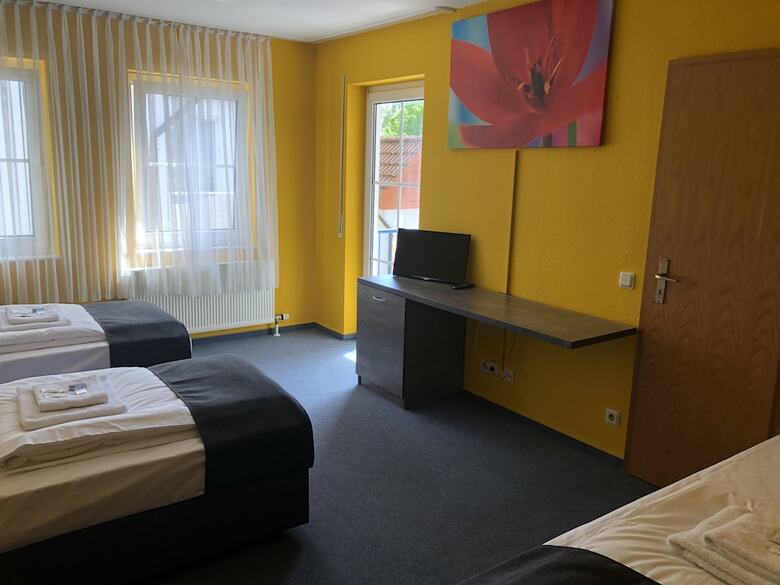 Simona Hotel Frankfurt Airport