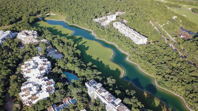 Apartamentos Exclusive Loft With Golf Course View & Pool Facilities