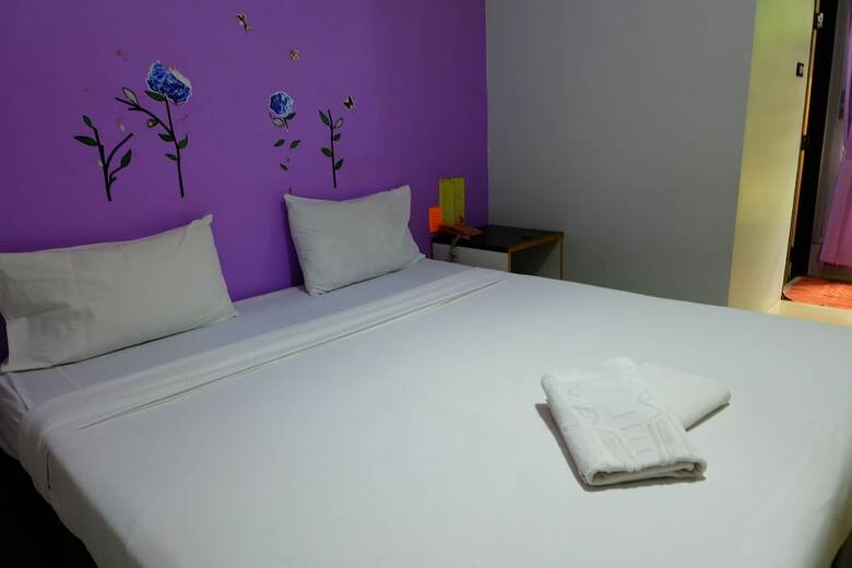 Hotel Golden Place Guesthouse
