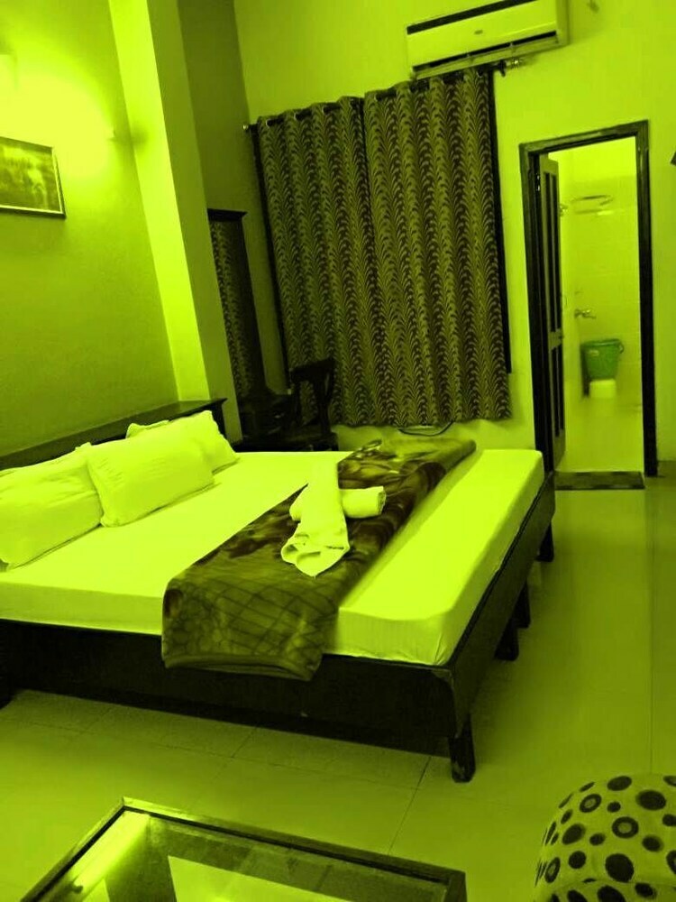 Hotel Krishna Residency