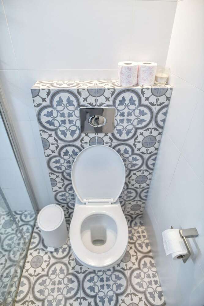 3 Bedroom Garden Apartment