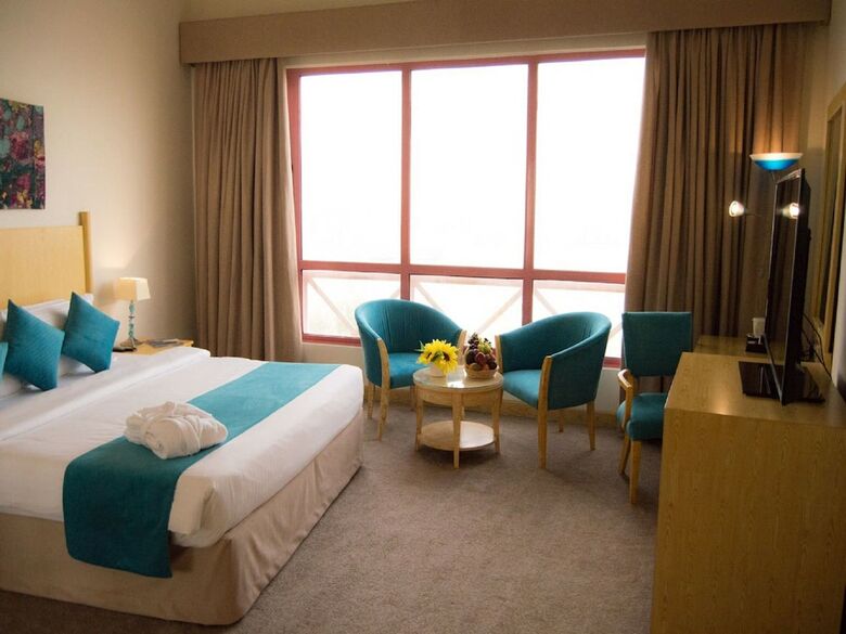 Happy Days Hotel