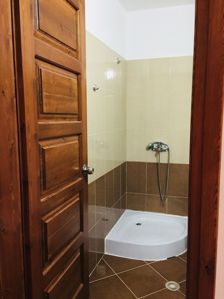 Hotel Denis Guest House