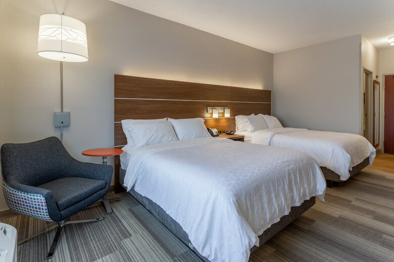 Holiday Inn Express Hotel & Suites Burlington