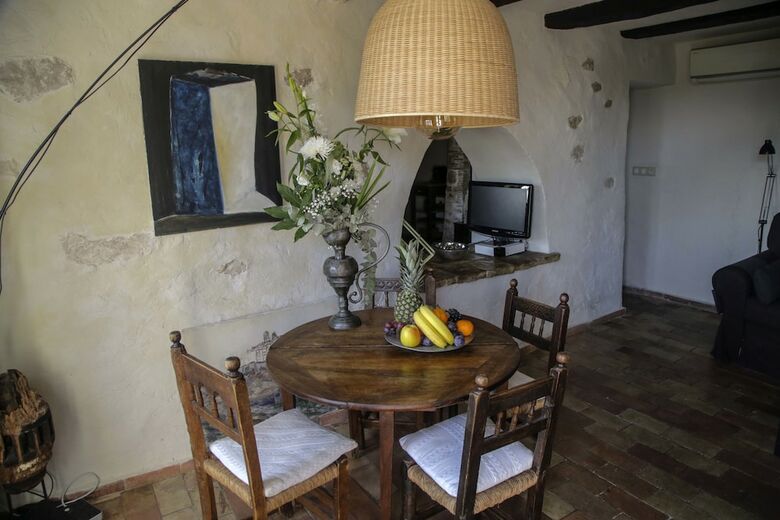 Hotel La Maison Aux Bonsa�s