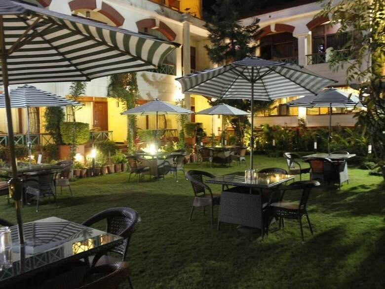 Hotel Mount Regency