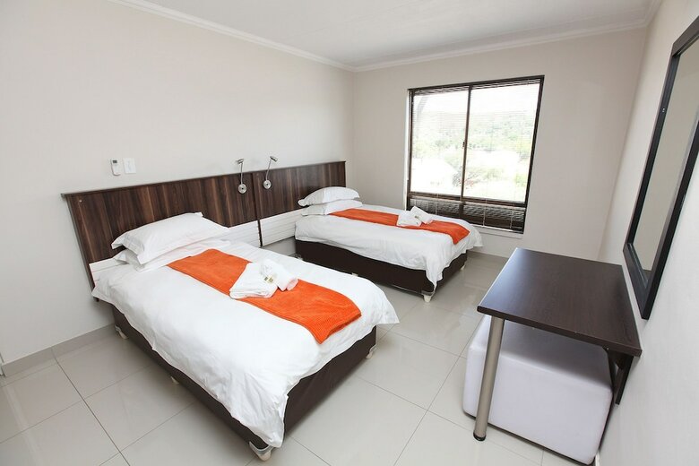 Hotel Hillside Executive Accommodation