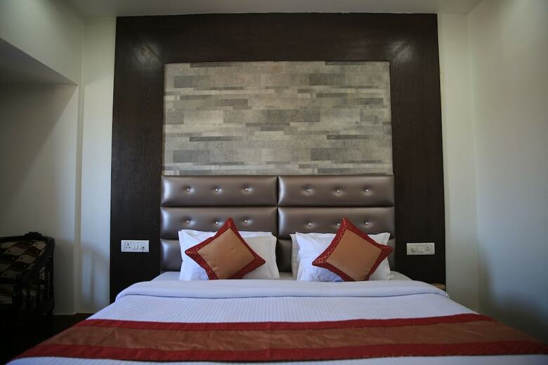 Oyo 4589 Hotel City Heart
