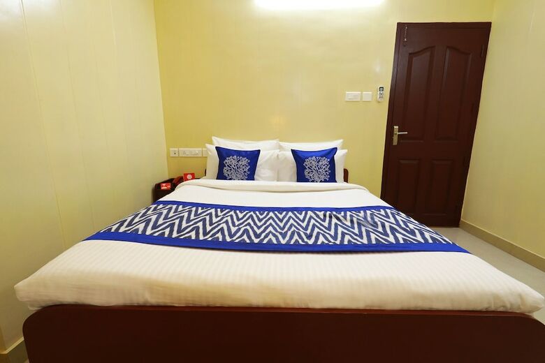 Hotel Oyo 6725 Palm Inn