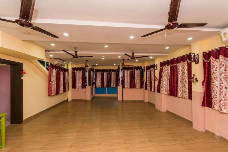 Oyo 7186 Hotel South Inn