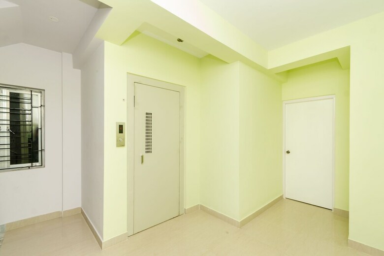 Hotel Oyo 9154 New Town