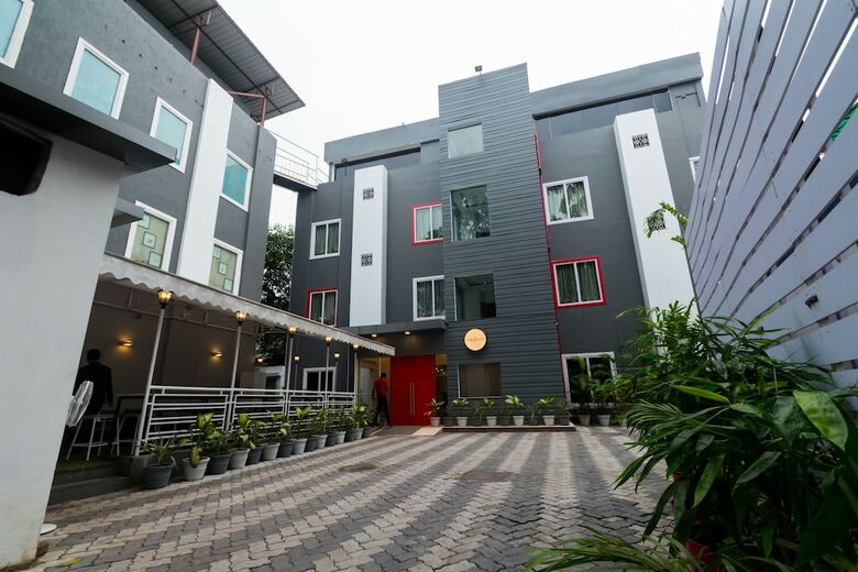 Hotel Oyo Townhouse 011 Esplanade