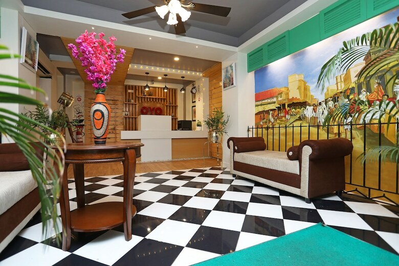 Hotel Oyo Flagship 604 Ballygunj Kolkata