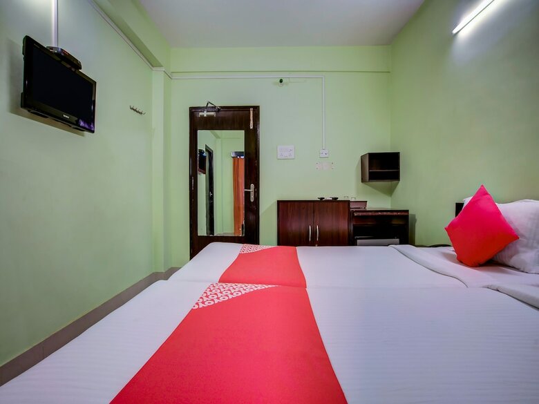 Hotel Oyo Flagship 604 Ballygunj Kolkata