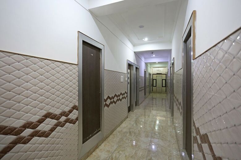 Oyo 5239 Hotel Satya Shree