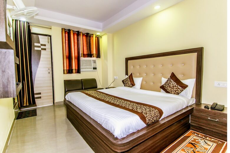 Oyo 6793 Hotel Cz