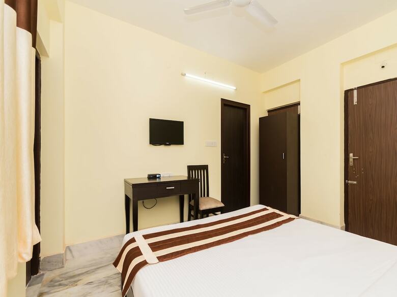 Hotel Oyo 9923 Rajarhat