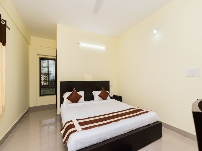 Hotel Oyo 9923 Rajarhat
