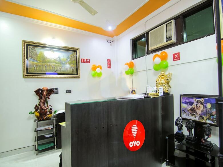 Oyo 8680 Hotel Vaishnavi Inn
