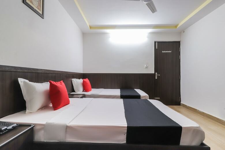 Oyo 9941 Hotel P S Grand