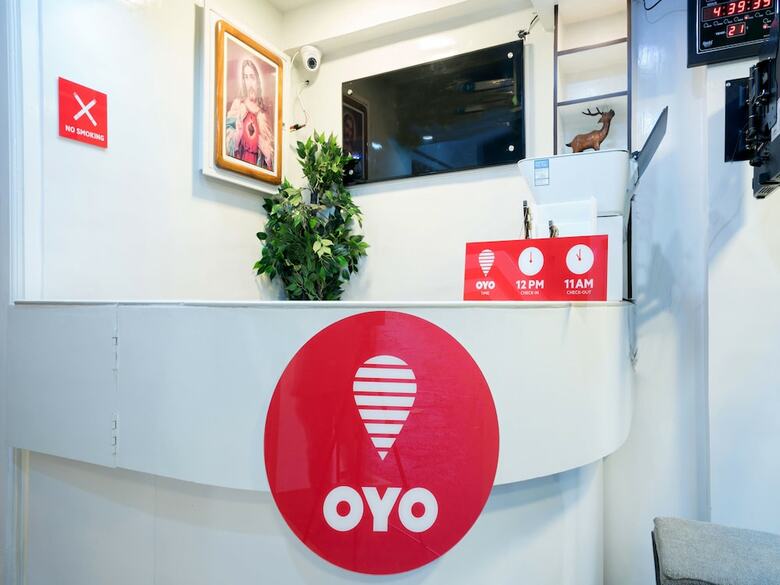 Oyo 9943 Hotel Cocoa Tree