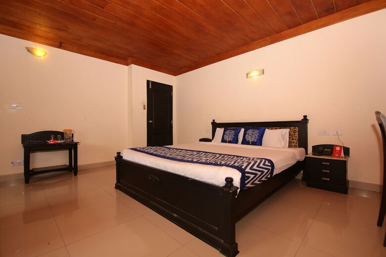 Oyo 2817 Hotel Emerald Inn