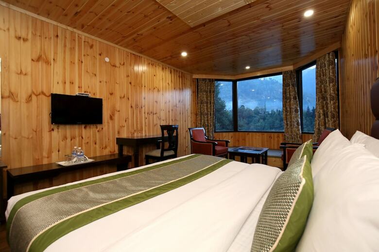 Oyo 10109 Hotel River Regency