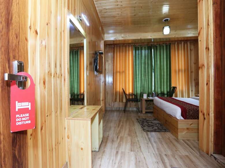 Hotel Oyo 9486 Mahadev Cottage