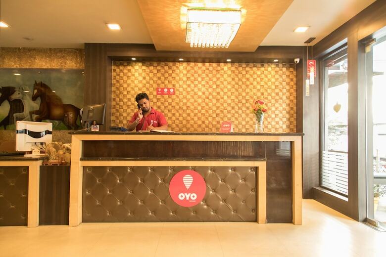 Oyo 4381 Hotel Parashar