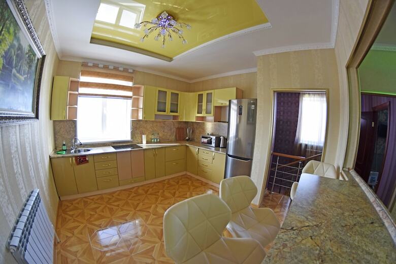 Hostal Artem-plaza