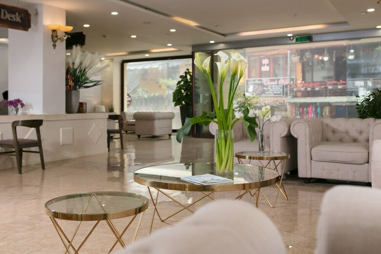Azure Sapa Hotel